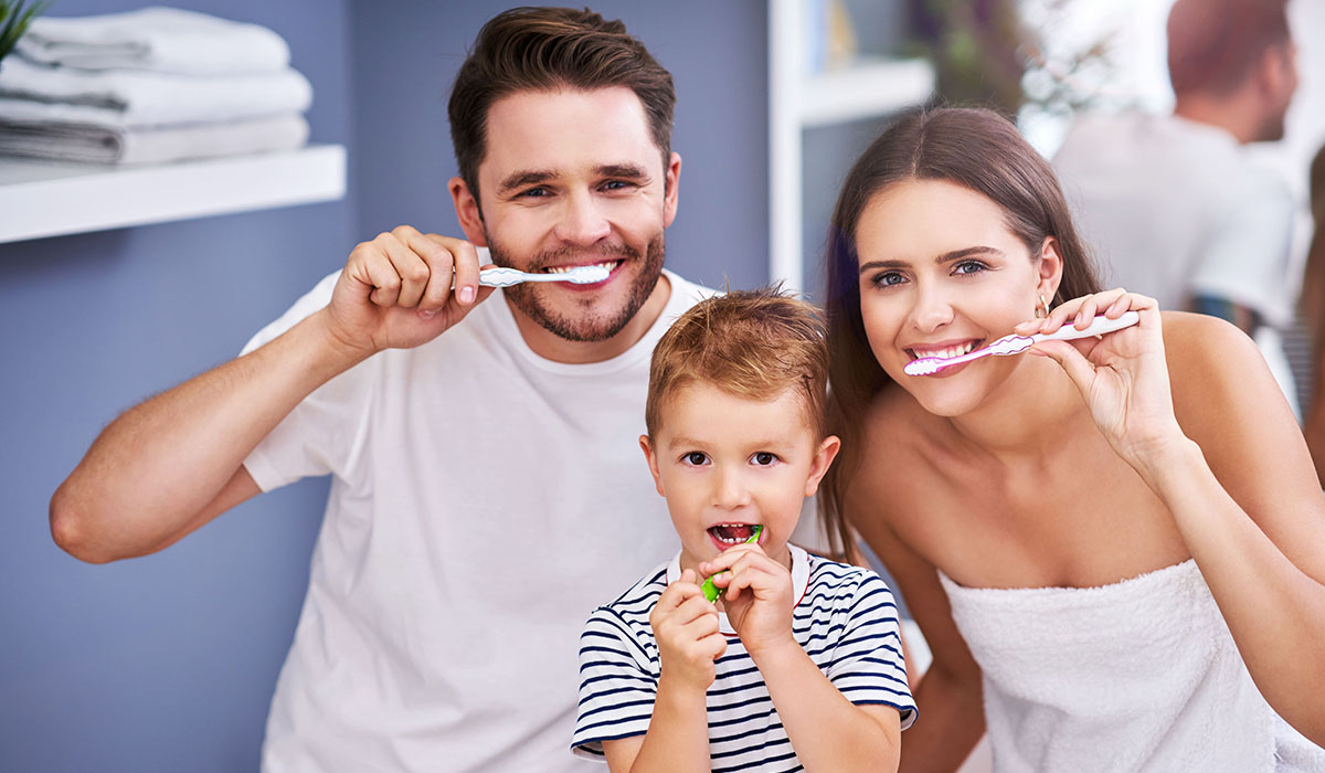Keep Your Family’s Smile Healthy This Summer – Plan Your Vacation Wisely!
