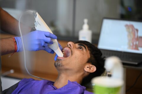 Dental clinic in Gandhinagar