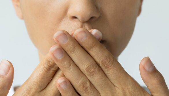Why Does My Breath Still Smell Bad After Brushing and Using Mouthwash?